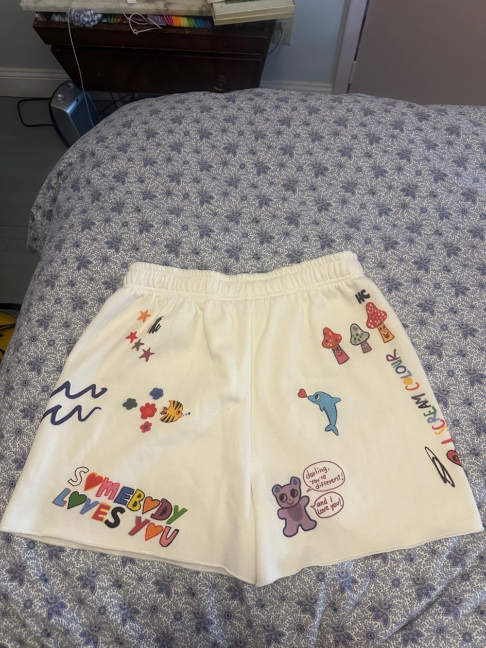 Cream Graphic Athletic Lounge Shorts - Life Is Beautiful Print - Picture 2 of 7